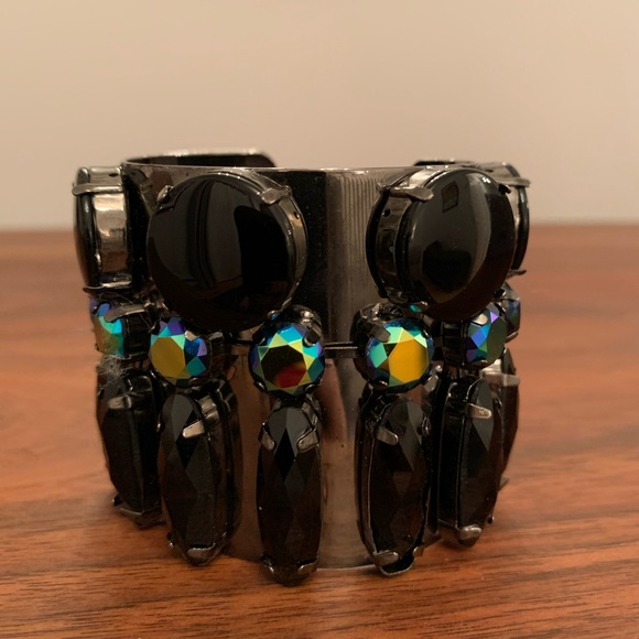 GEMSTONE cuff - Picture 2 of 6